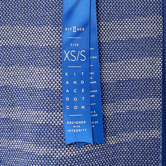 Kit and Ace Studio Cardigan Sz XS / S Blue and White - Picture 6 of 10